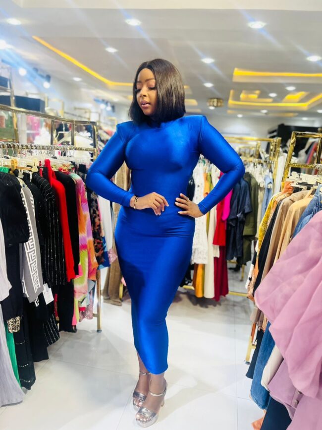 Royal Blue Long Sleeve Bodycon Dress – Elegance in Every Curve - Image 3