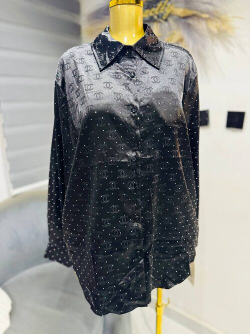 Statement silky shirt Free size