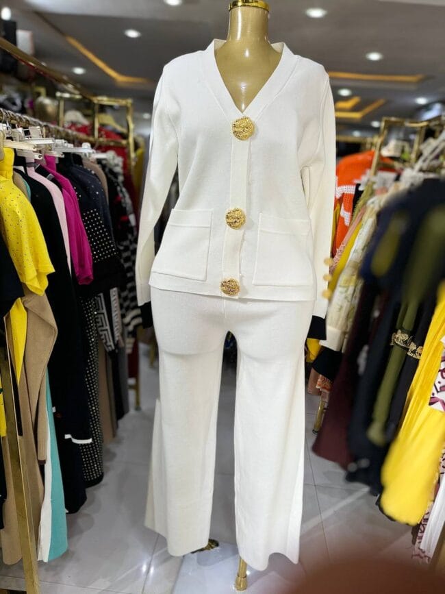 Bold button tracksuit - Image 6