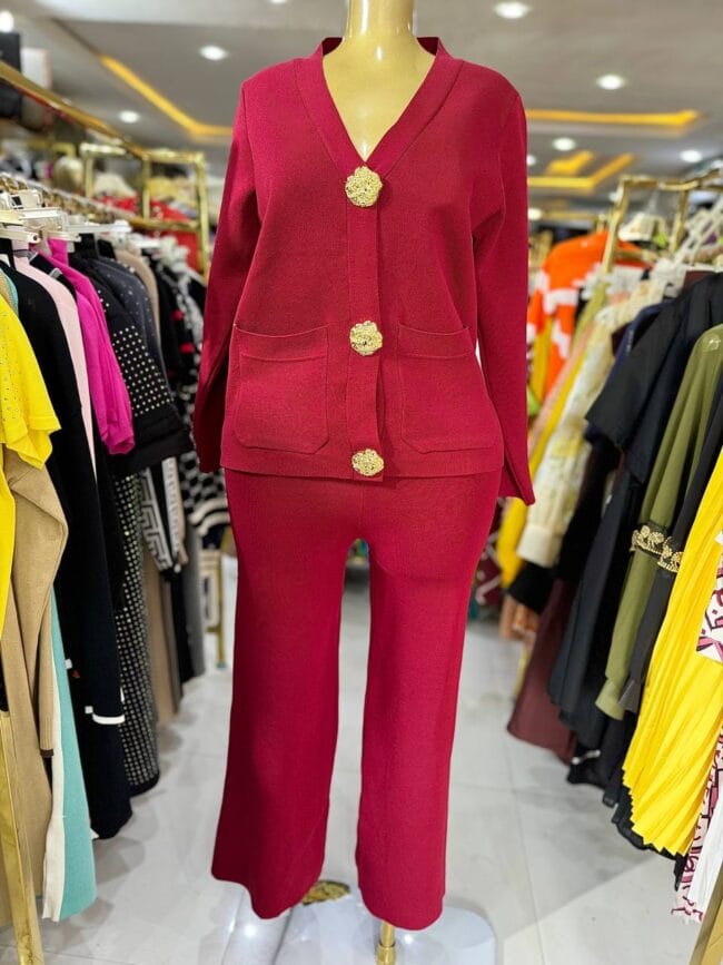 Bold button tracksuit - Image 8